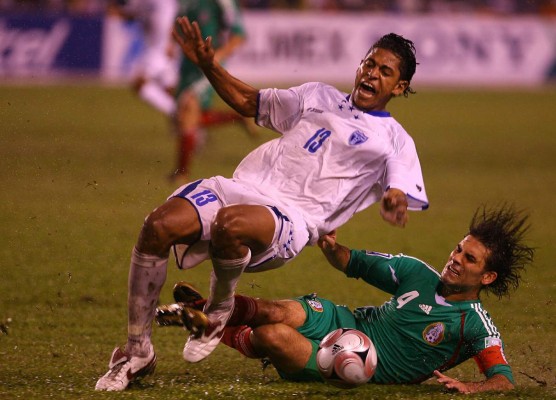 Las mejores fotos que han dejado los duelos Honduras-México