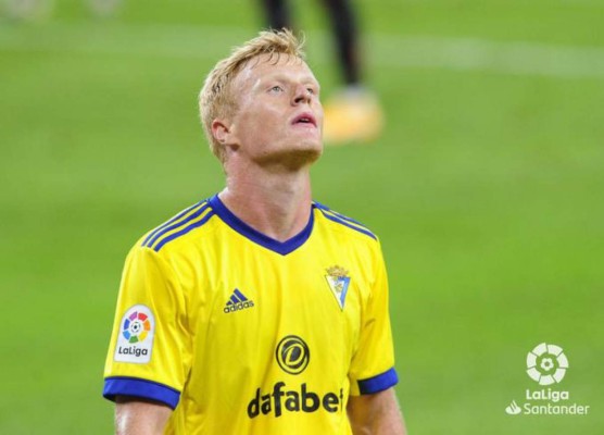 ¿Juega el Choco Lozano? El 11 titular que alista el Cádiz para sorprender al Atlético en la Liga Española