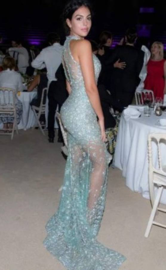¡Sensual! Georgina Rodríguez deslumbra con su vestido transparente en una gala en Madrid
