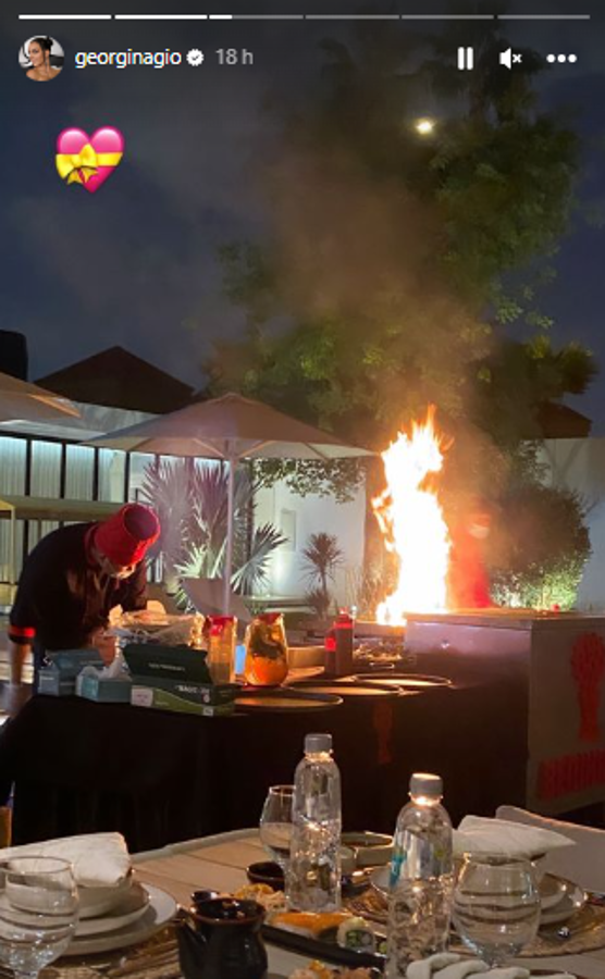 Así pasan la Navidad los cracks: “tornado” en la casa de Cristiano, Haaland se viste de Santa y uno se fue a Puerto Rico