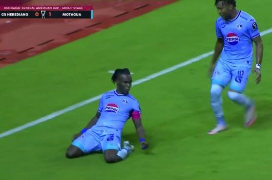 Rubilio Castillo anotó de penal el gol que le dio el pase a Motagua.