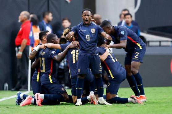 Ecuador, con mucho sufrimiento, derrota a Jamaica y le mete presión a México en el grupo B de la Copa América