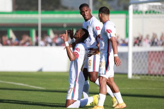 Así se vivió el minuto a minuto de la goleada del Olimpia a Real Sociedad en su estreno en el Clausura 2023