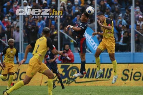 Confirmado: El atacante Roberto Moreira está listo para mecer las redes del Real España