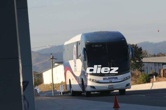 La llegada de Olimpia al Aeropuerto de Palmerola previo a su salida a México donde se medirán al América en el partido de vuelta de la Champions de Concacaf. Foto: ALEX PÉREZ