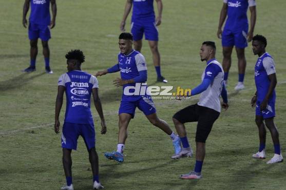 Honduras tuvo día libre el martes y este miércoles retornaron a los trabajos en San Pedro Sula. Foto: Neptalí Romero.