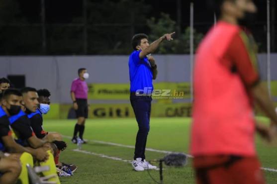 Héctor Vargas: “Como dijo Bilardo, si ganás cuando no juegas bien, tienes posibilidades de pelear el campeonato”