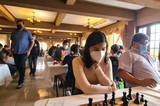 La Maestra internacional salvadoreña, Angie García, mejor femenina del torneo.