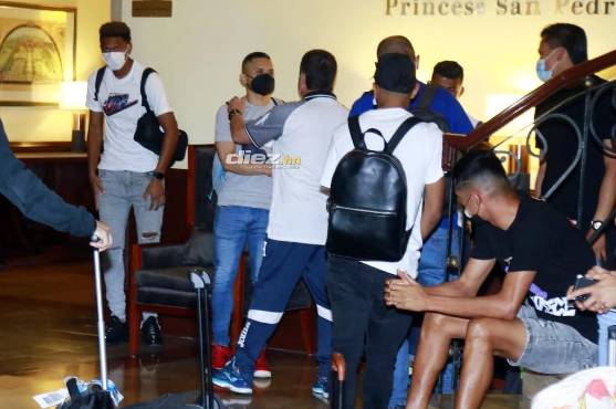 Bolillo Gómez se concentró con sus muchachos en San Pedro Sula.