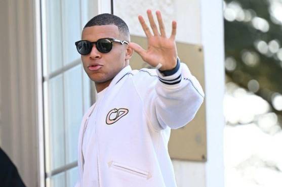 Kylian Mbappé dice que todo está bien con Deschamps en la selección de Francia,