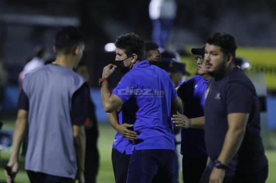 Héctor Vargas tras conquistar el liderato: “Cuando llegué los directivos querían clasificar a Concacaf, yo dije que iría por todo”