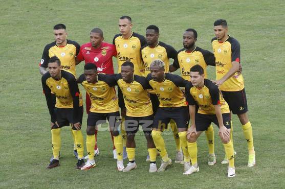 Héctor Vargas se enfada tras la sanción a Real España y Rocca: ‘‘Para tener menos castigos hay que tener otro color de camiseta’’