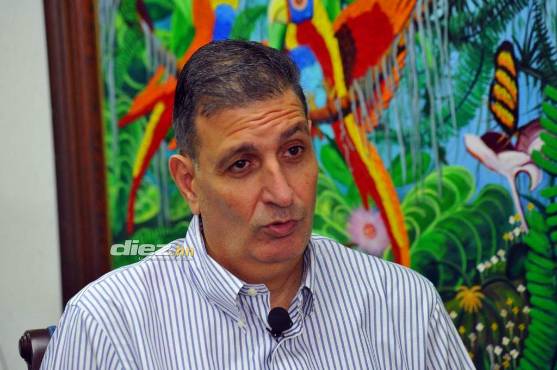 Jorge Salomón ha fracasado en los dos procesos mundialistas en los que ha estado al frente de la Fenafuth. FOTOS: Marvin Salgado.