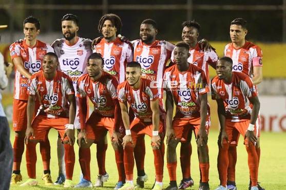 Henry Figueroa reapareció en la Liga Nacional con la camiseta del Vida.