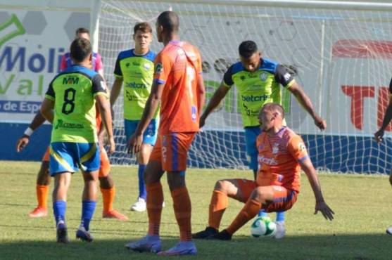 UPN, con un puñalazo al 90’ de Jairo Róchez, derrotó a los potros del Olancho FC y presiona por el segundo lugar del Clausura 2023