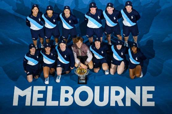 ¡Sinner hace una remontada ÉPICA en el Abierto de Australia ante Medvedev y gana su primer Grand Slam!