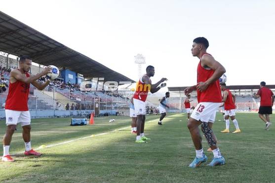 Héctor Vargas se estrena con Real España venciendo al Olimpia en vibrante clásico en La Ceiba