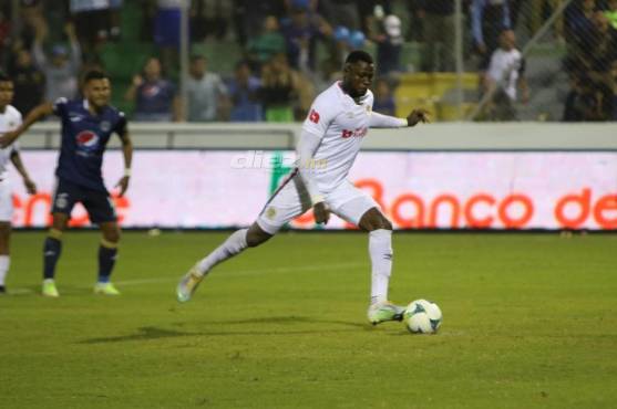 Así se vivió el minuto a minuto de la final de ida del Apertura 2022: Olimpia venció al Motagua con gol de Arboleda