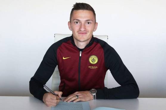 Bytyqi, primer goleador de la Youth League, retirado con 22 años por una cardiopatía.