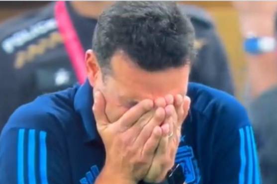 Rompió en llanto: las lágrimas de Lionel Scaloni tras consagrarse campeón del mundo con la selección de Argentina en Qatar 2022