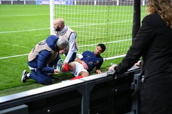 Problema para Luis Enrique: El PSG anuncia el futbolista que no volverá a jugar hasta el 2024 por su lesión de tobillo