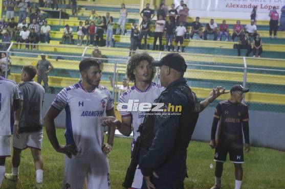 Lamentable los incidentes que se registraron en el Honduras Progreso-Atlético Júnior. Foto: Neptalí Romero.