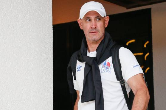 Ezequiel Silveira, el uruguayo que fue campeón con Espinel, fue fichado por la UPNFM ¿qué lo ha sorprendido?