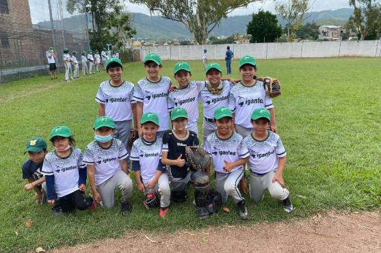 Gigantes es uno de los equipos que está presente en el campeonato.