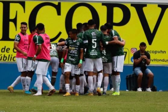 ¡Marathón hace florecer su grandeza, echa al Olancho FC y se citará con Olimpia en semifinales!