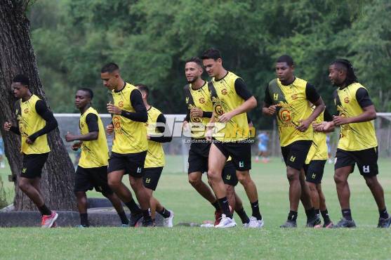 Roberto Moreira se confiesa: el favoritismo de Olimpia, su sueño de levantar el título con Génesis y ¿mira a Rougier en la H?