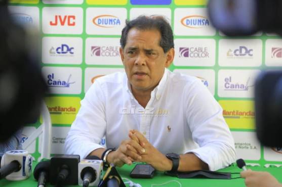 Rolin Peña atendió a los medios tras el anuncio oficial de la salida del Tato García.