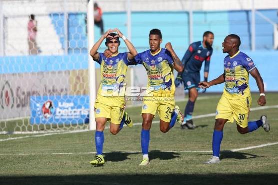 Así celebró Damin Ramírez su gol ante el Olimpia. FOTOS: Marvin Salgado