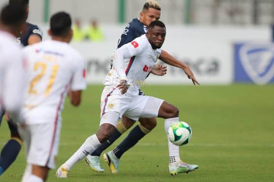 Así se vivió el minuto a minuto de la final de ida del Apertura 2022: Olimpia venció al Motagua con gol de Arboleda