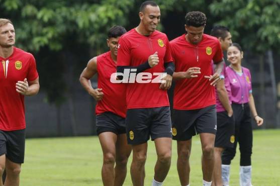 Real España ya trabaja pensando en el partido de vuelta ante el Génesis. Foto Diez: Neptalí Romero