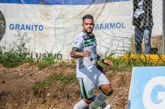 Juticalpa hunde al Choloma en la Liga Nacional: con doblete de Kelvin Matute, los canecheros le remontaron a los maquileros