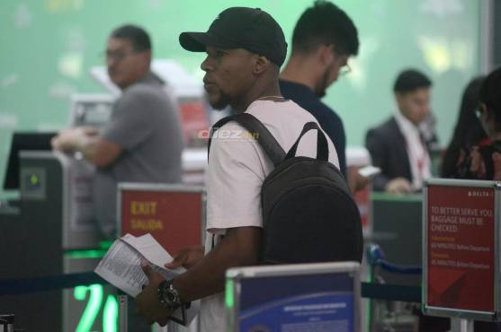 Yeison Mejía viajó este domingo hacia Estados Unidos para incorporarse al Sporting Kansas City.