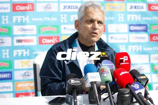 Reinaldo Rueda no entiende por qué el jugador hondureño se lesiona tanto. Foto: Mauricio Ayala.