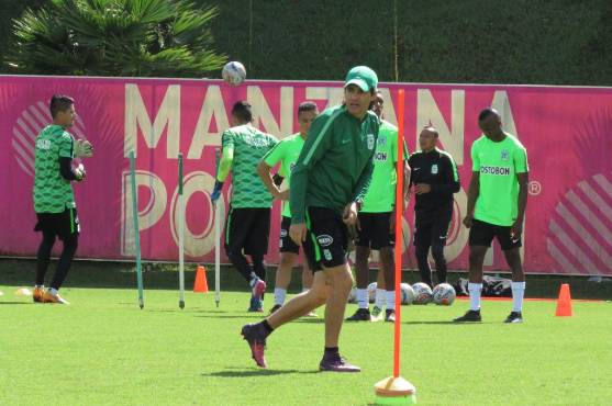 Son de su confianza: ¿Quiénes son los otros miembros del cuerpo técnico que estarán con Rueda en la Selección de Honduras?