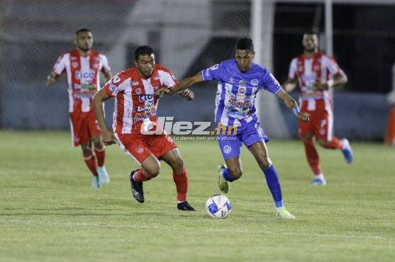 Victoria y Vida han regalado un gran primer tiempo en La Ceiba.