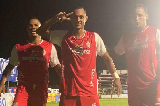 Golpe de autoridad del conjunto de Tocoa ante Real España.