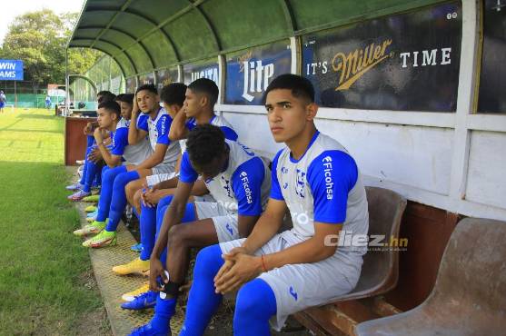 Marco Aceituno tiene un futuro promisorio en Liga Nacional ha tenido algunos partidos destacables donde ha aportado con goles en el equipo aurinegro.