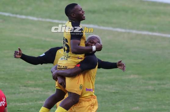 Real España se baja a Motagua, iguala su mejor racha histórica de triunfos y se pone a un punto del líder