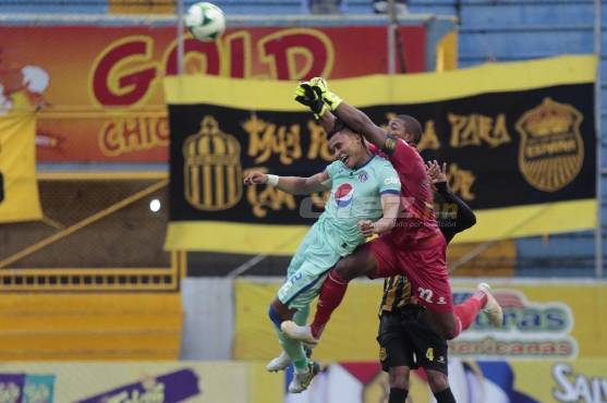Así se vivió el minuto a minuto del empate entre Real España y Motagua por la fecha dos