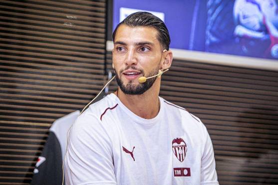 Rafa Mir, jugador del Valencia.