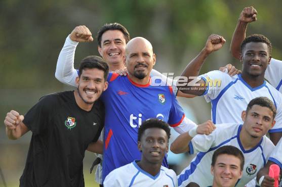 Donaldo González está trabajando con la Selección sub-20 de Panamá, que disputa el torneo UNCAF-FIFA Forward en Tegucigalpa. Foto Diez: Marvin Salgado.