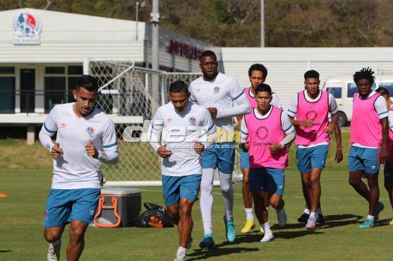 Yustin Arboleda trabajó al cien por ciento y espera tener minutos ante Potros tras su lesión. Foto: Andro Rodríguez.