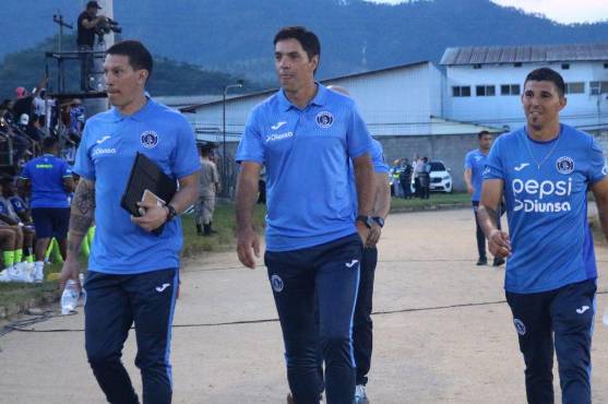 César Vigevani sacó un triunfo en su primer juego dirigiendo a Motagua y destacó el carácter de sus jugadores.