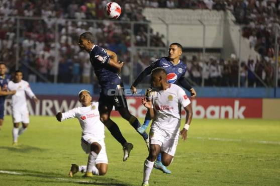 ¡Triunfo histórico! Olimpia se impone in-extremis ante Motagua y se clasifica a la final de Liga Concacaf