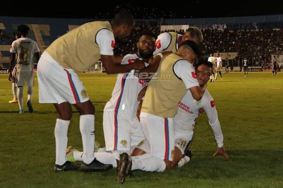 ¡Triunfo histórico! Olimpia se impone in-extremis ante Motagua y se clasifica a la final de Liga Concacaf