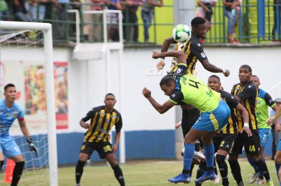 ¡Histórico! Olancho FC da el batacazo ante Real España y con autoridad gana por primera vez como local en Liga Nacional